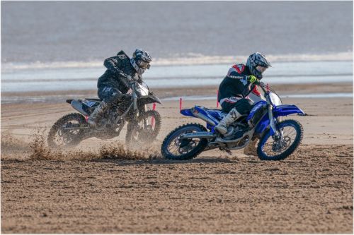 BEACH-RACE-by-Mike-Cantrell