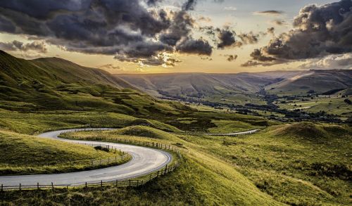 EDALE AT SUNSET by Michael Hardwick