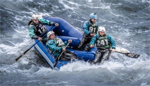 WHITE WATER CHALLENGE by Paul Townson