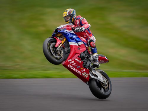 POWERED BY HONDA by Simon Beynon