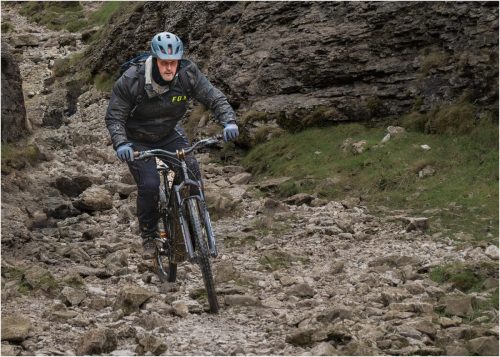 OLD-ENOUGH-TO-KNOW-BETTER-by-Simon-Wilkinson